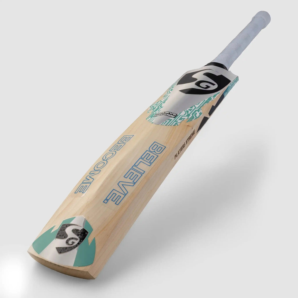 SG Player Xtreme cricket bat